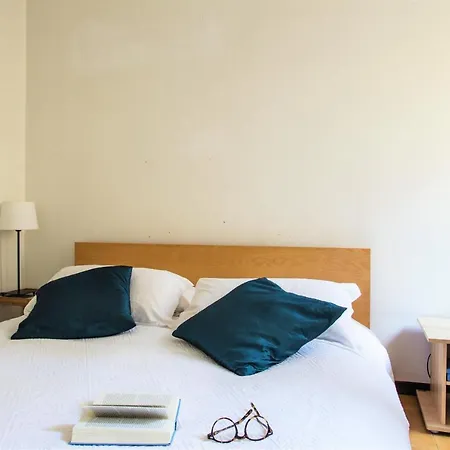 Borghese Close To Termini Station Apartment