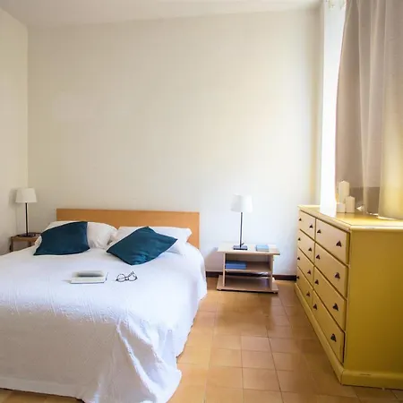 Borghese Close To Termini Station Apartment