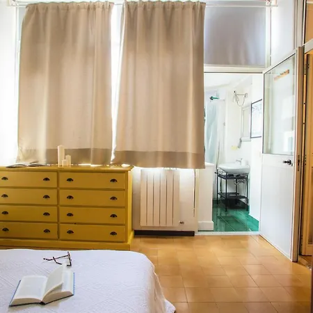 Apartment Borghese Close To Termini Station